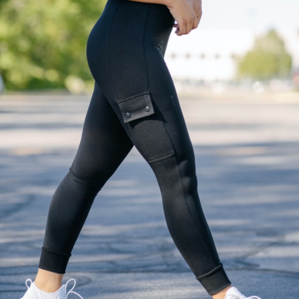 CROSSOVER JOGGER